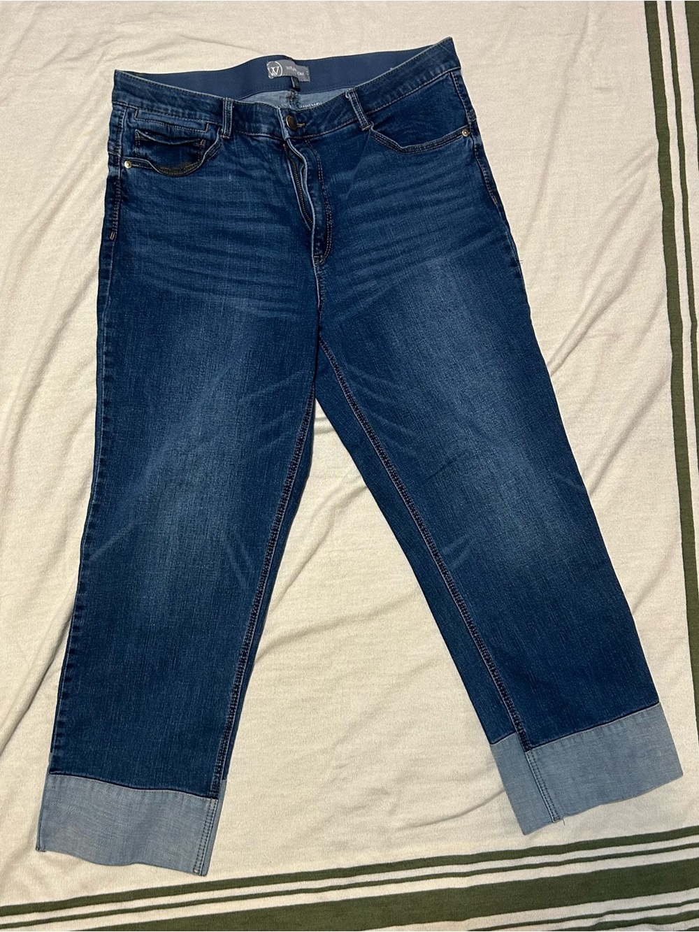 Wit & Wisdom Dark Blue Cropped Cuffed Jeans